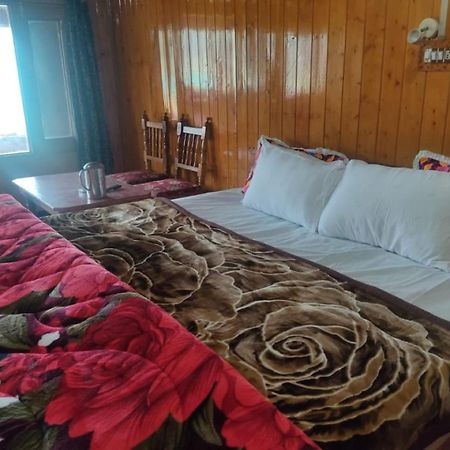Roseland Cottage , Gulmarg Exterior foto