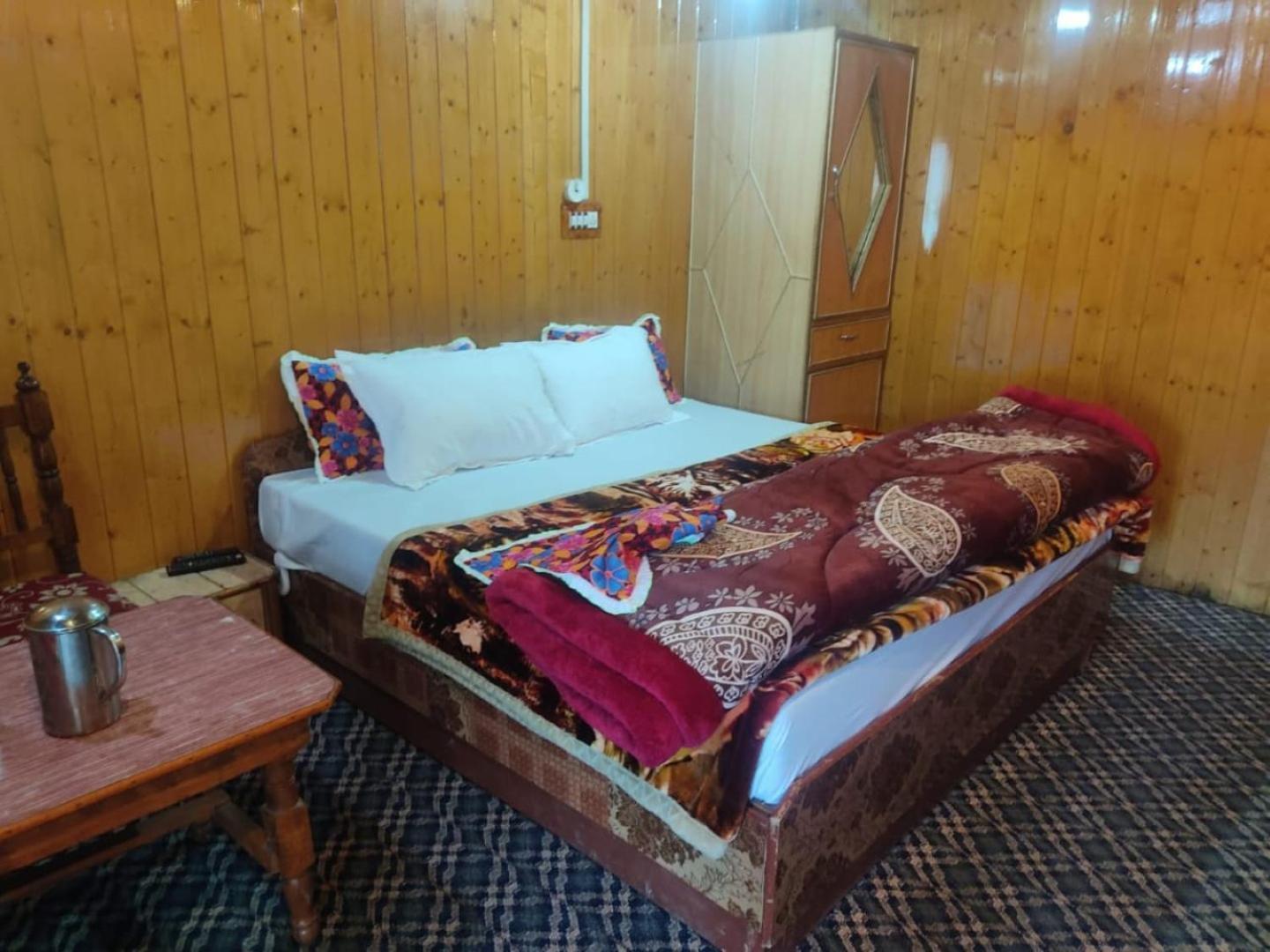 Roseland Cottage , Gulmarg Exterior foto