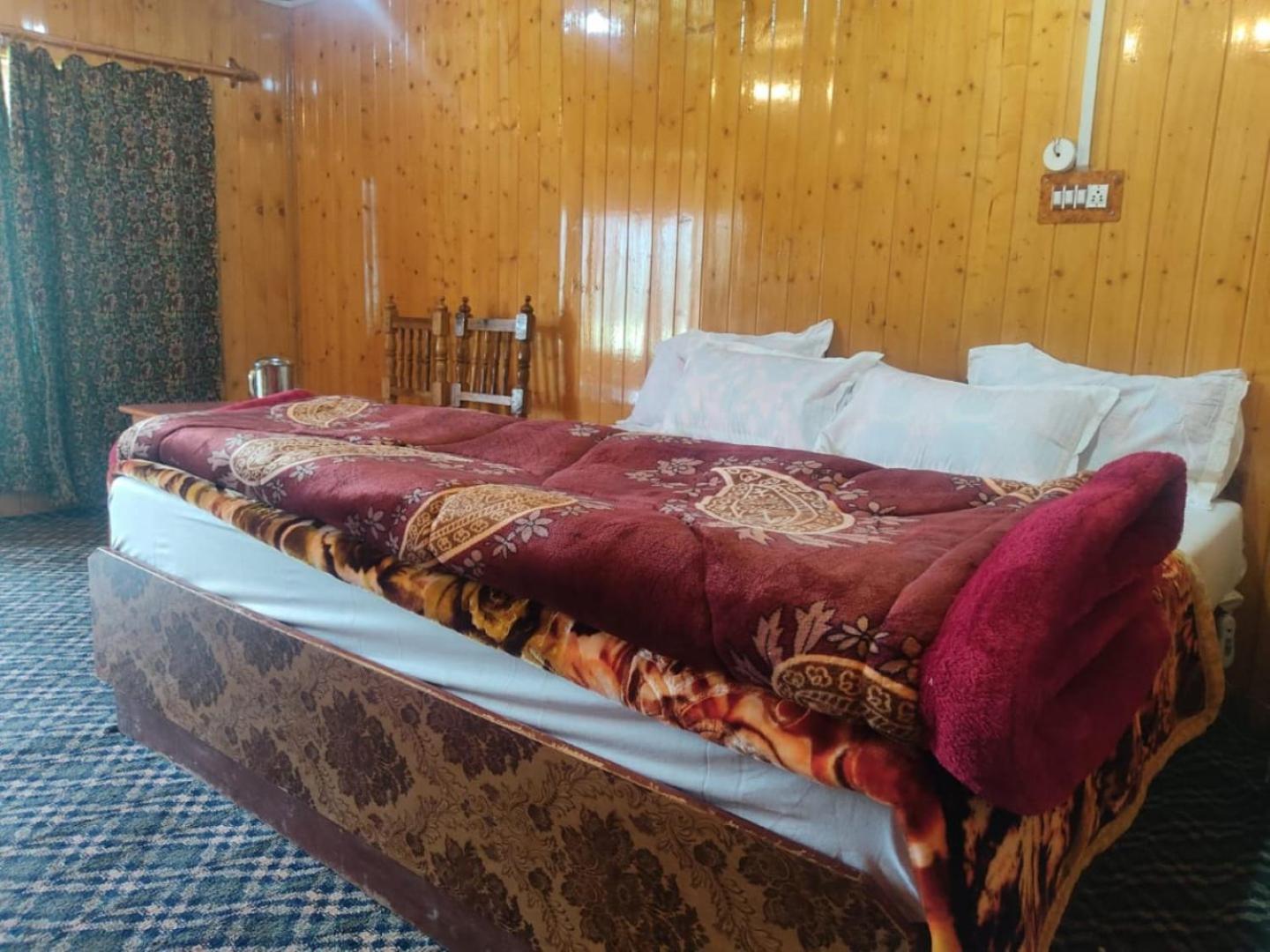 Roseland Cottage , Gulmarg Exterior foto